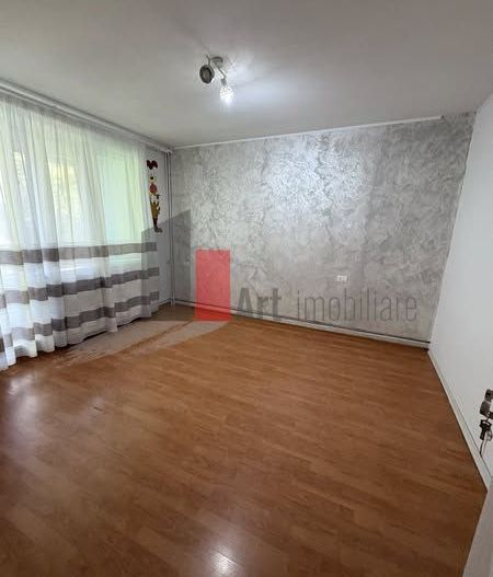 Vânzare apartament 4 camere decomandat cu centrală - Brâncoveanu - Poză 11
