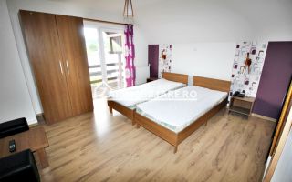 Pensiune P-E-M 9 camere,9 bai,1 bucatarie,teren 900 mp - Poză 4