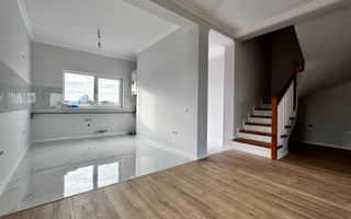 Duplex P+E | 5 camere | La 200m de asfalt | Mosnita Noua | Toate utilitatile - Poză 5