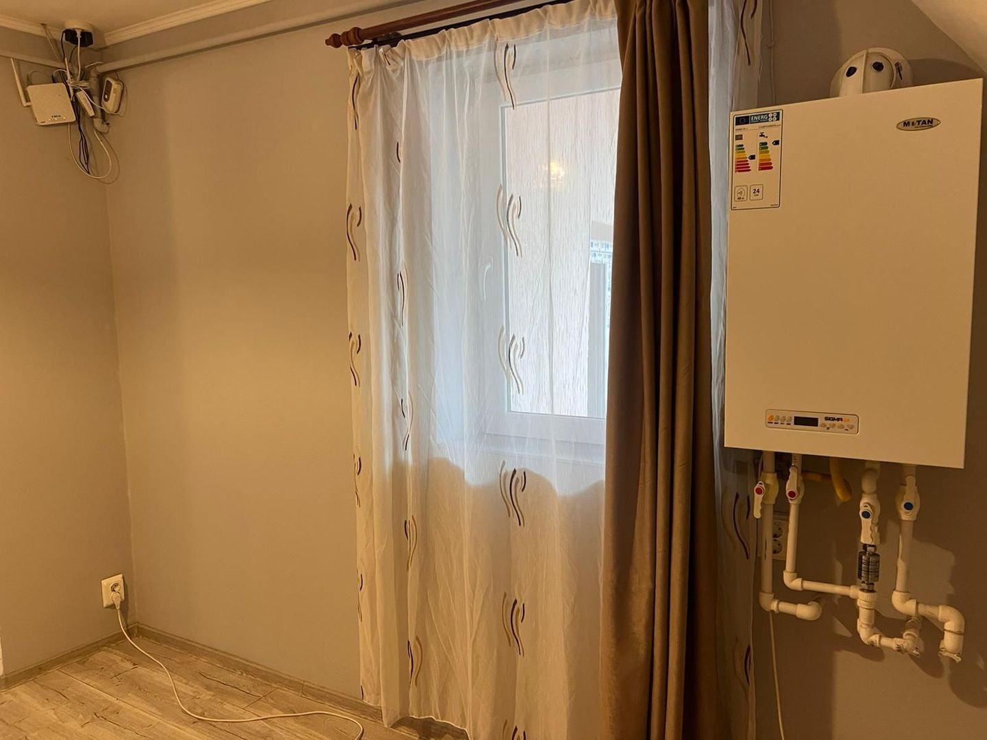 Steaua | 2 Camere  | Decomandat | Centrala Proprie. - Poză 7