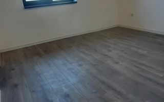 🏡 Casă Plan Parter, Poziție excelentă în Hlincea - 128.000 Euro 🏡 - Poză 10