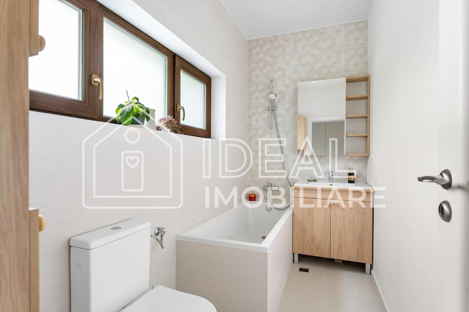 Închiriez casa individuala Tocile, jud. Sibiu - Poză 5