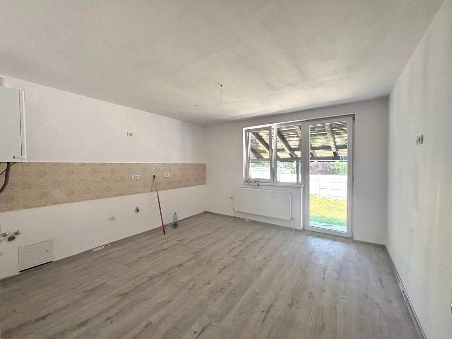 Super pret- Casa individuala - 4 camere - 1334 euro/ mp - Sag - Poză 1