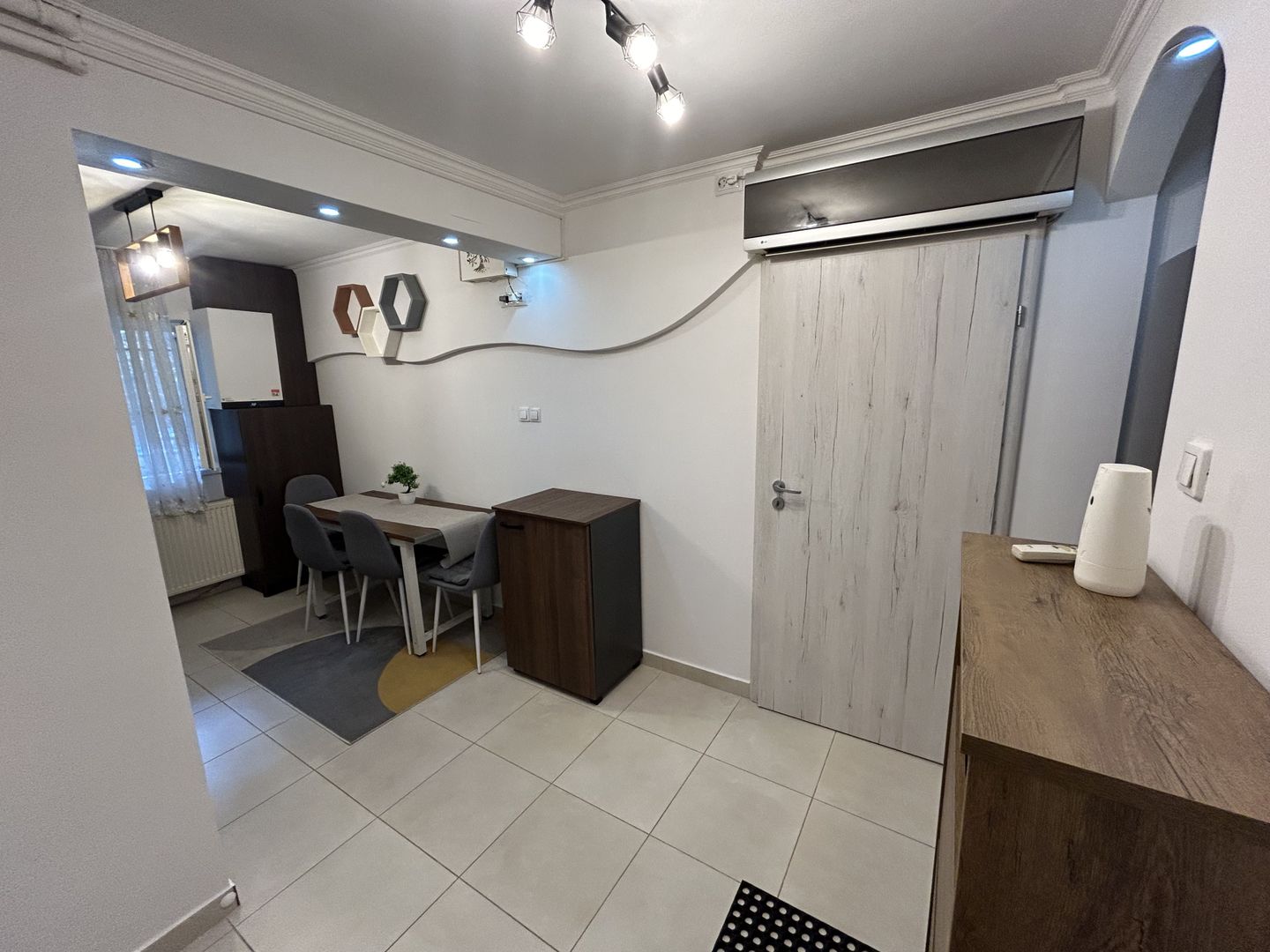 Apartament 4 Camere Dristor - Poză 3