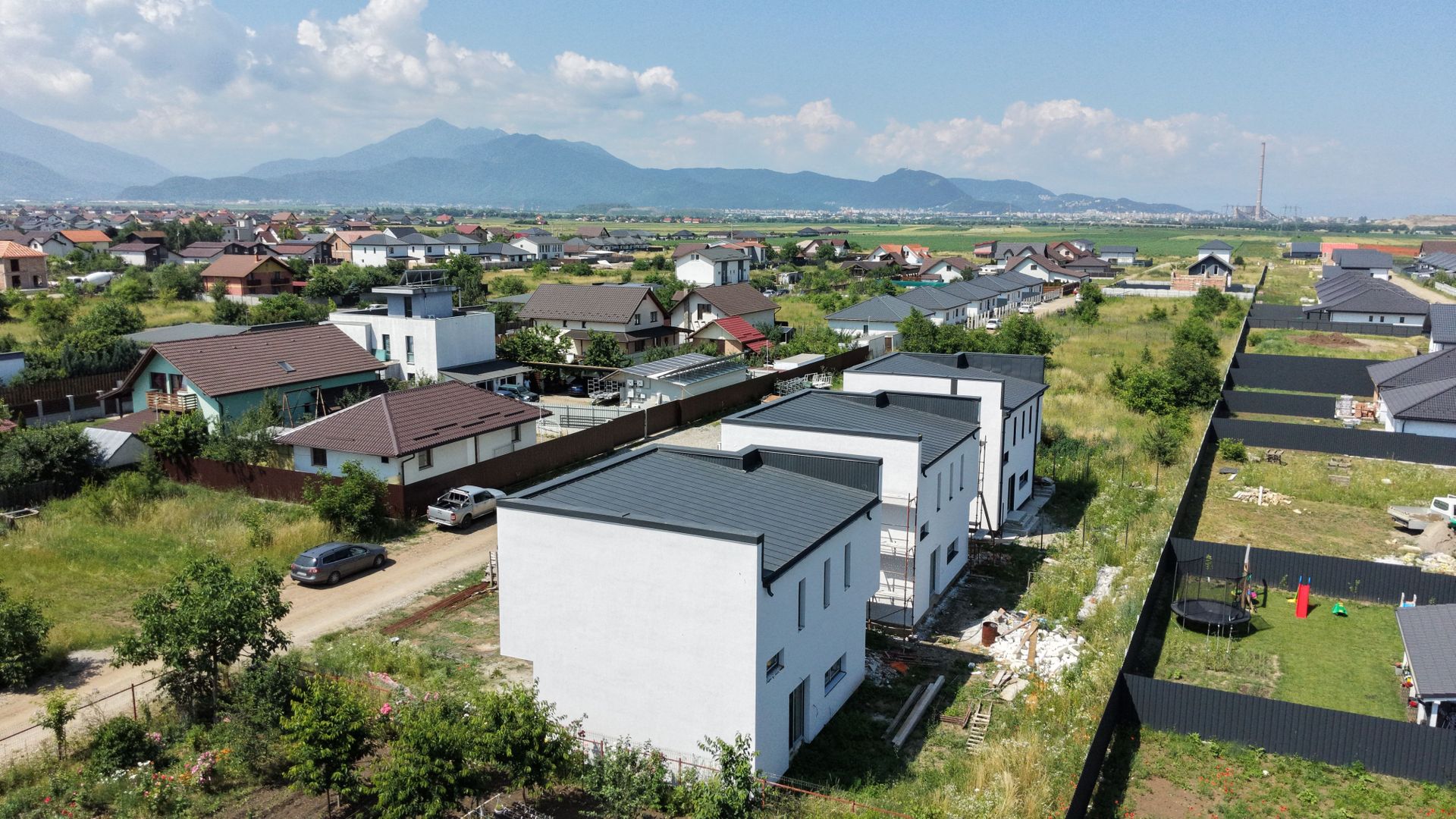 VILĂ CU DESIGN MODERN ȘI PRIVELIȘTE SPECTACULOASĂ CĂTRE MUNȚI - Poză 5