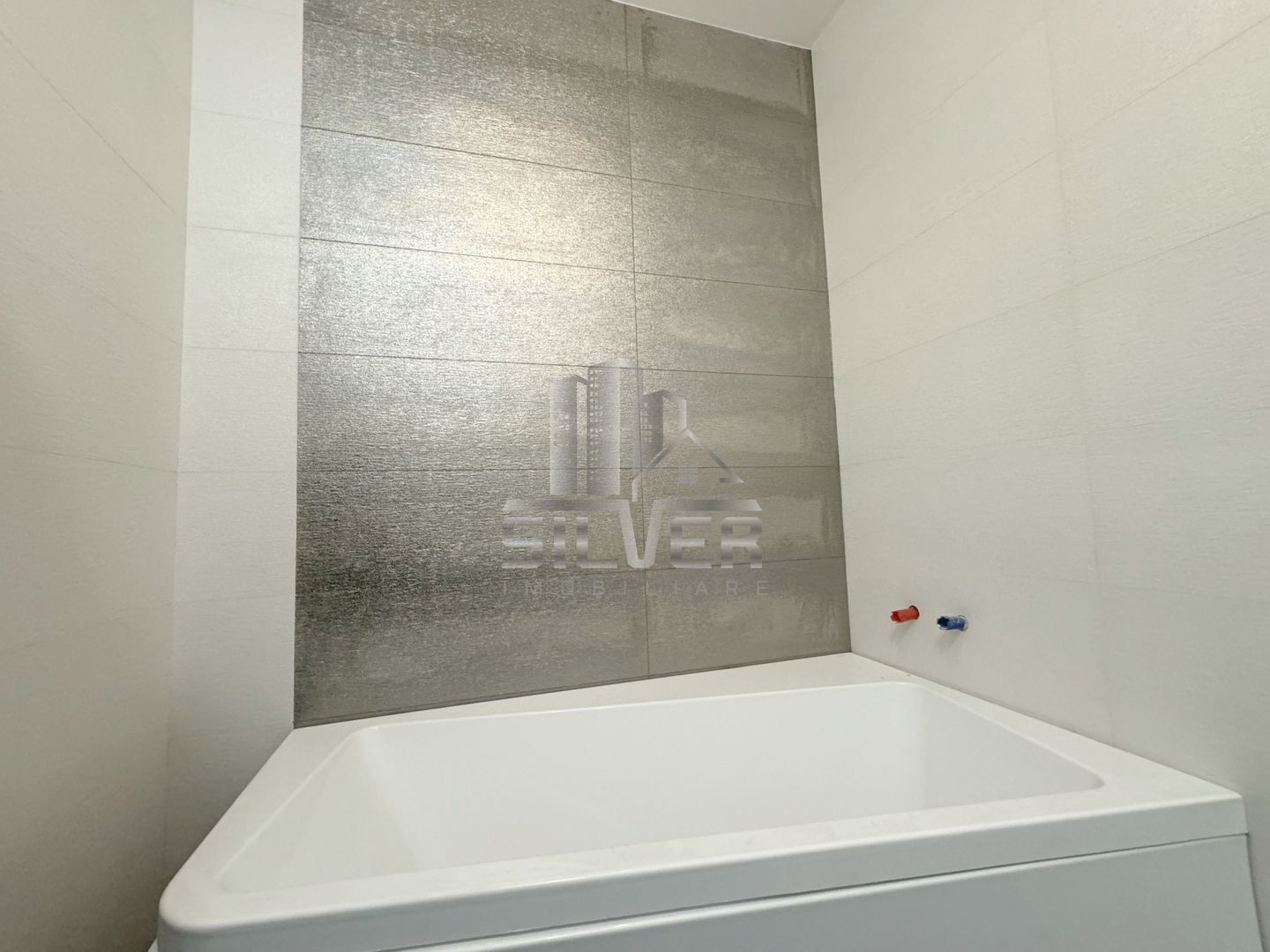 Apartament cu 3 camere/90 mp/parcare/View spectaculos. - Poză 8