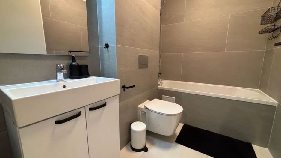 GARSONIERA SALAJ, LOC PARCARE, CENTRALA TERMICA,BUCATARIE INCHISA - Poză 7