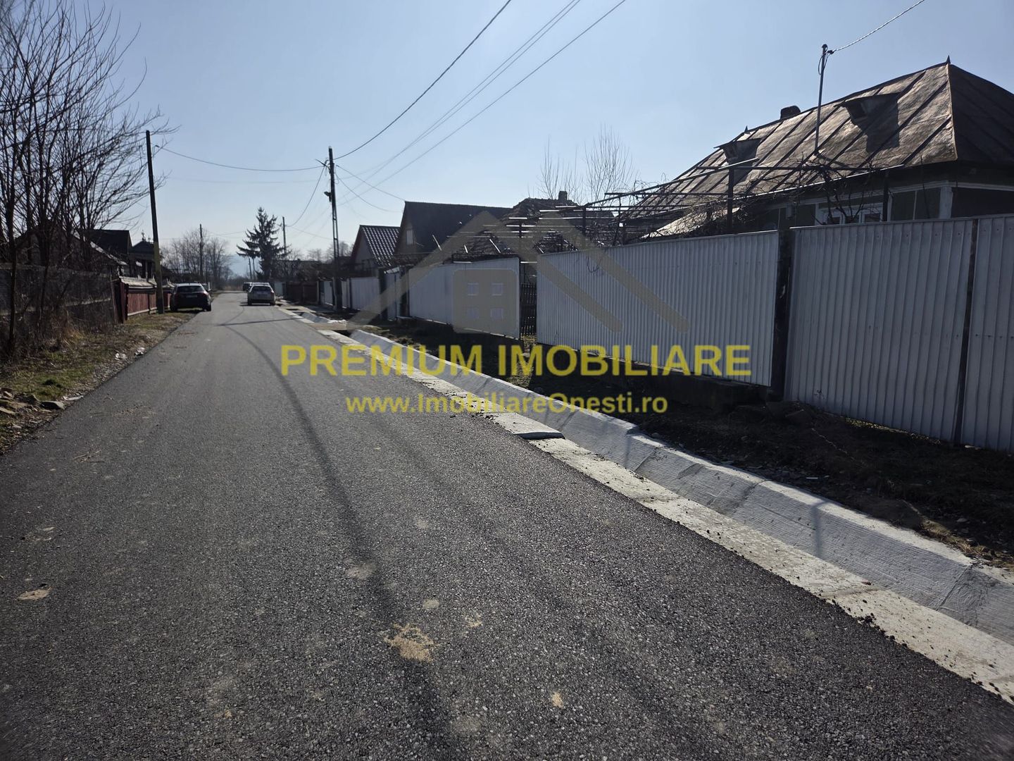 Casă bătrânească de vânzare – sat Prajoaia - Poză 2