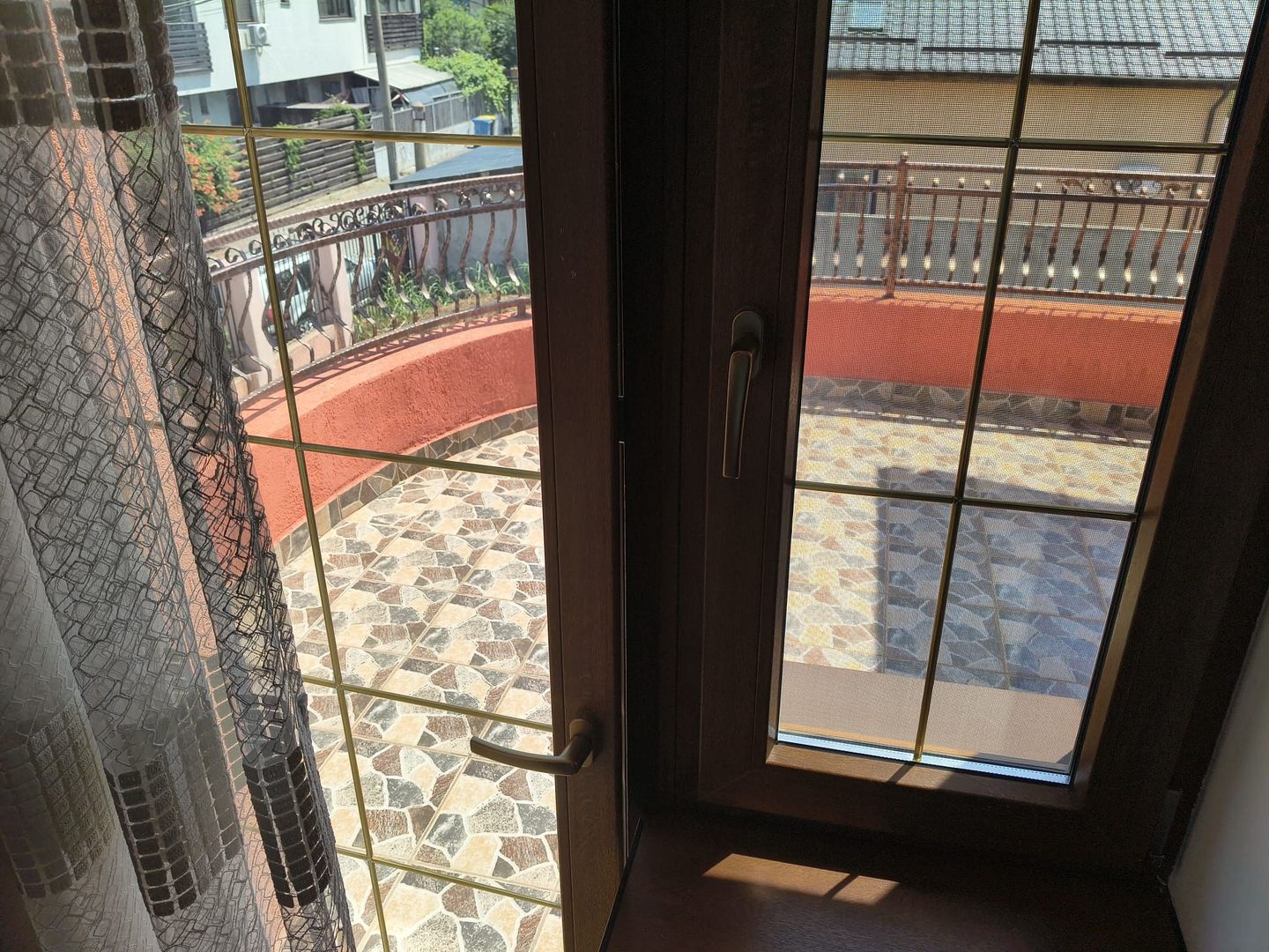 vila ind. 4cam(p+1+pod locuibil)3bai,mob-util/7min metrou DLeonida - Poză 37