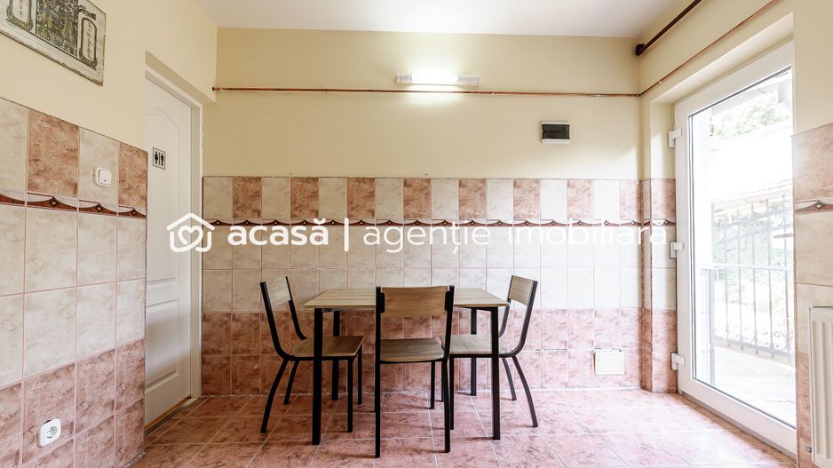 De închiriat apartament cu o cameră și curte interioară - Poză 4