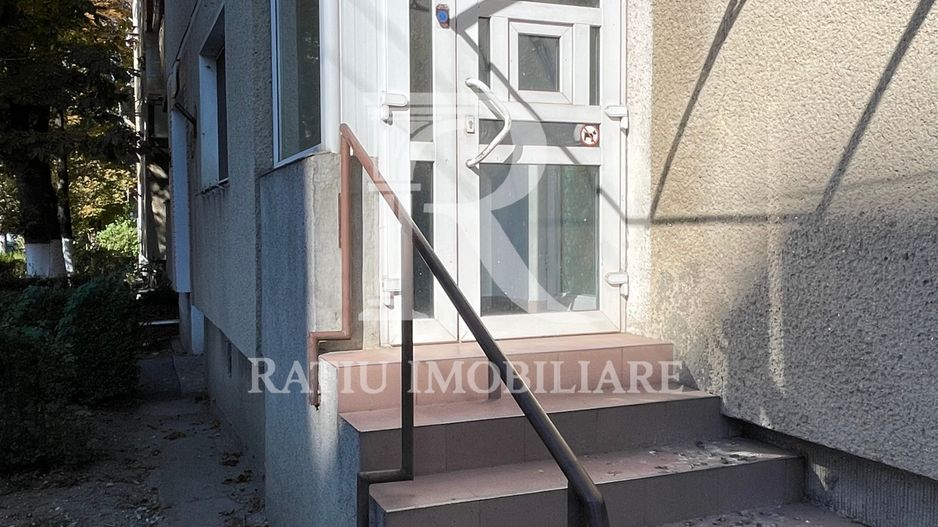 Spațiu Comercial de Închiriat | 50 mp | Zona Sovata | Parter - Poză 1