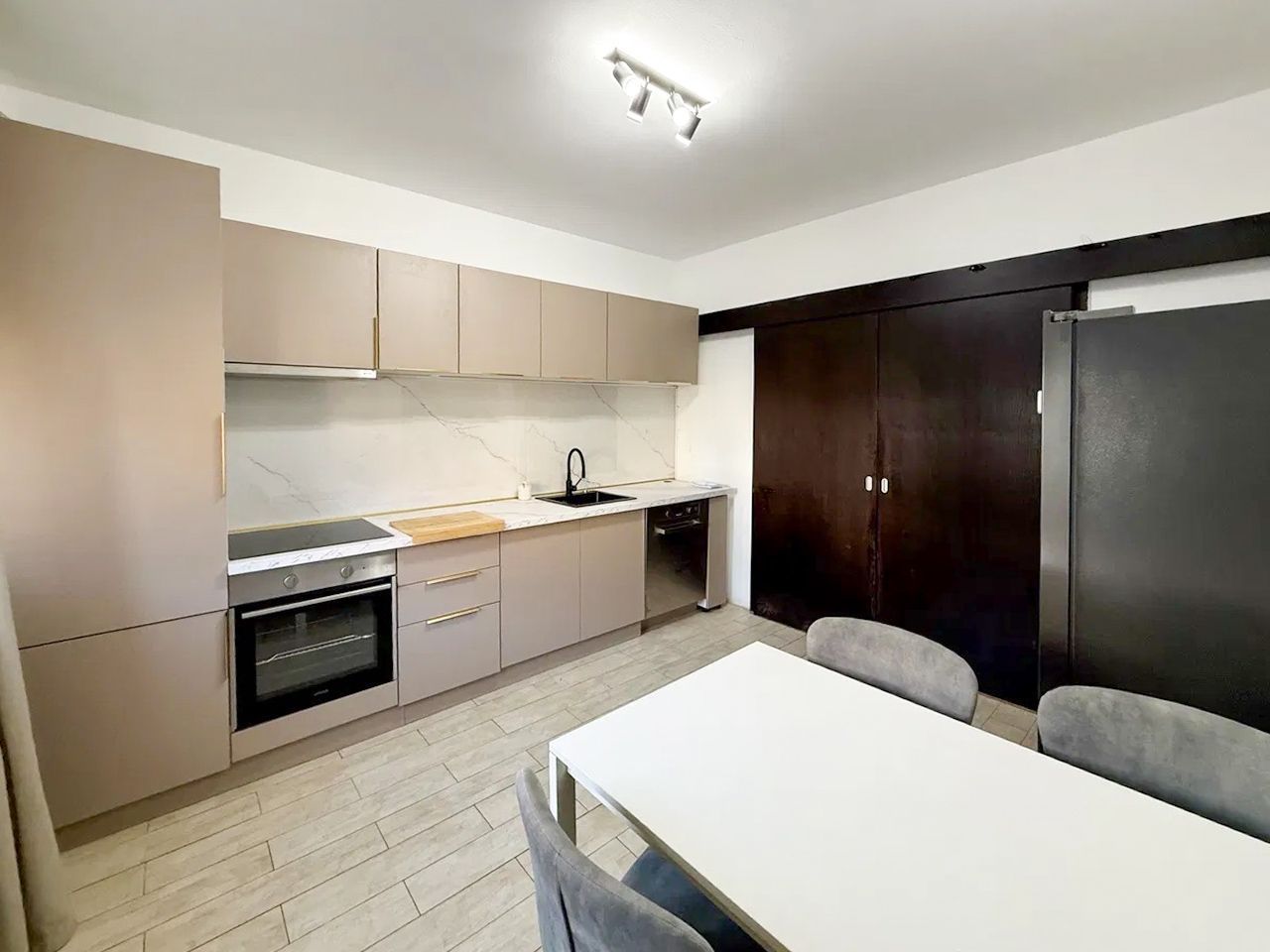 Închiriere | Apartament 3 camere | Parcare inclusă | Pipera - Poză 4