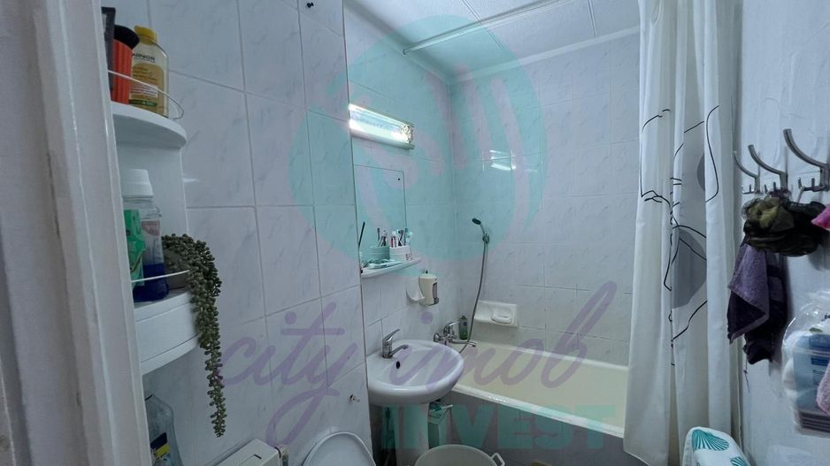 2 Camere Piata Progresul- Bloc anvelopat-Centrala termica - Poză 6