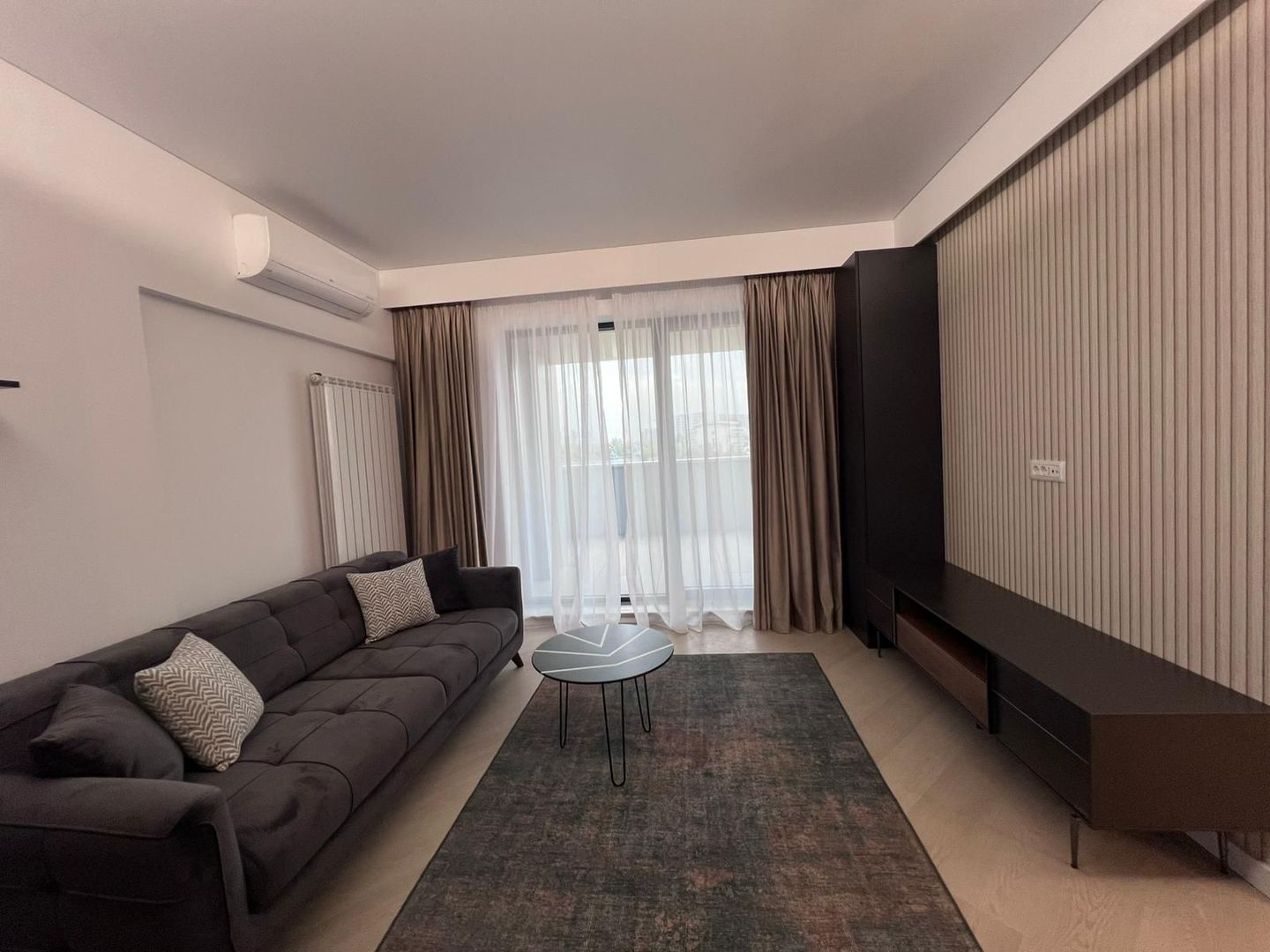 PRIMA INCHIRIERE | CORTINA PIPERA | PARCARE SUBTERANA | - Poză 1