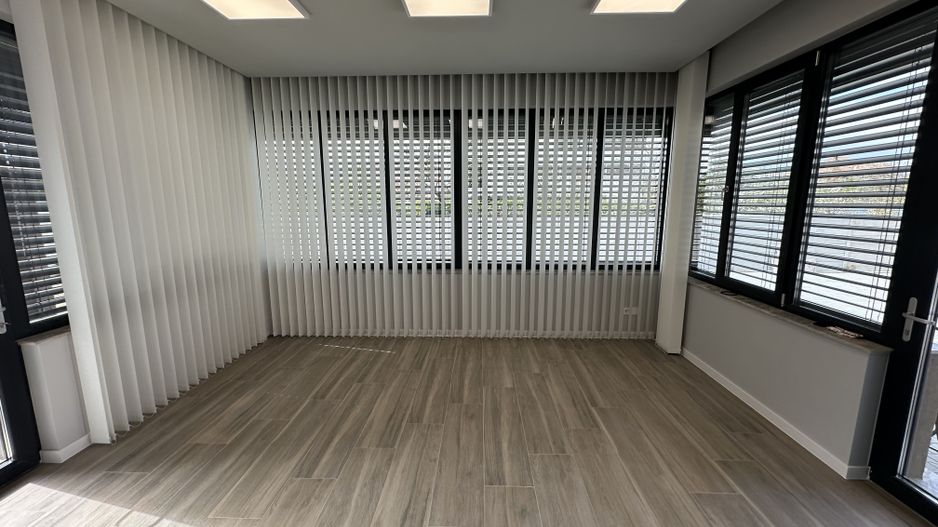 Casa pretabila birouri - Poză 18