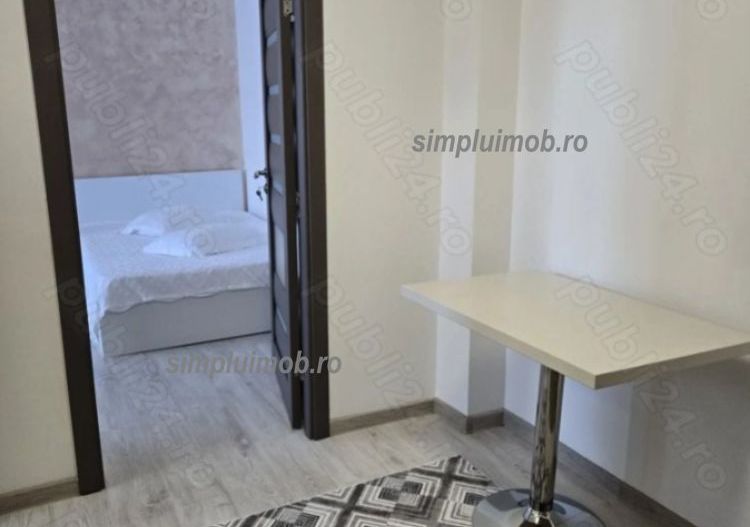 Decomandata garsoniera renovata mobilata - Poză 4