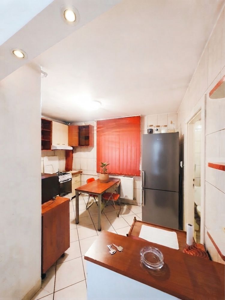 Apartament 2 camere renovat la 6 minute de metrou gorjului - Poză 3