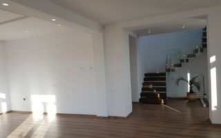 Spatiu pentru birouri de inchiriat in Centrul Istoric - Poză 14