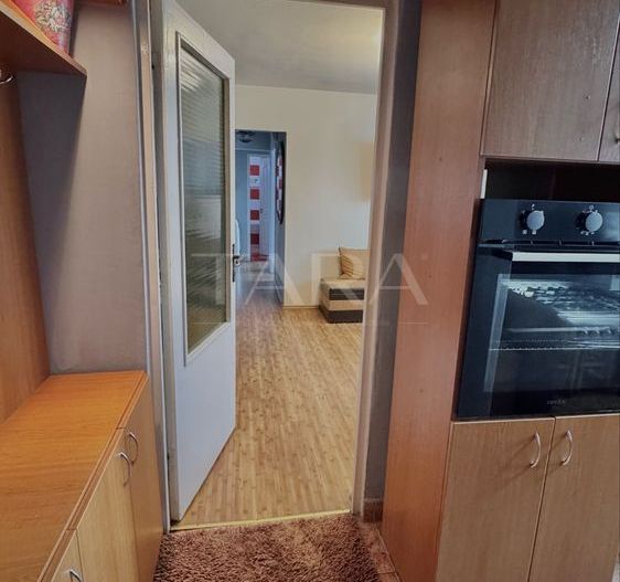 Apartament cu 3 camere, mobilat și utilat, Mănăștur, Cluj-Napoca. - Poză 2