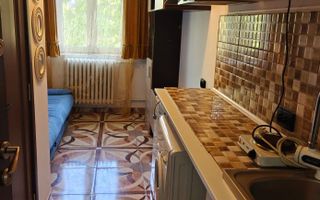 # închiriez camera camin 12 mp wc dus în casa zona bularga. - Poză 1