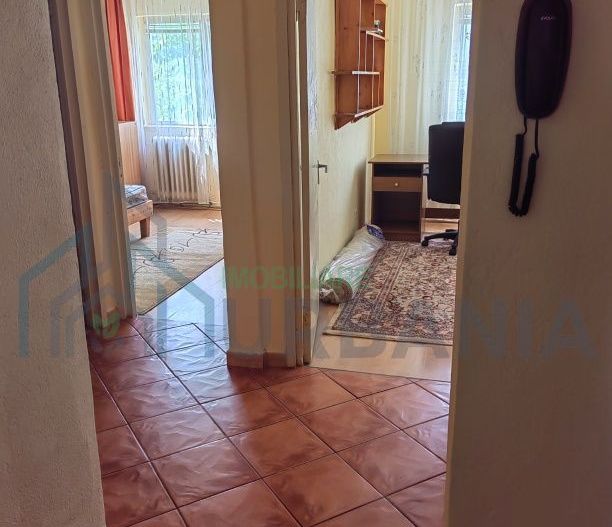 Apartament 4 camere, Dacia, Iași - de vânzare - Poză 3