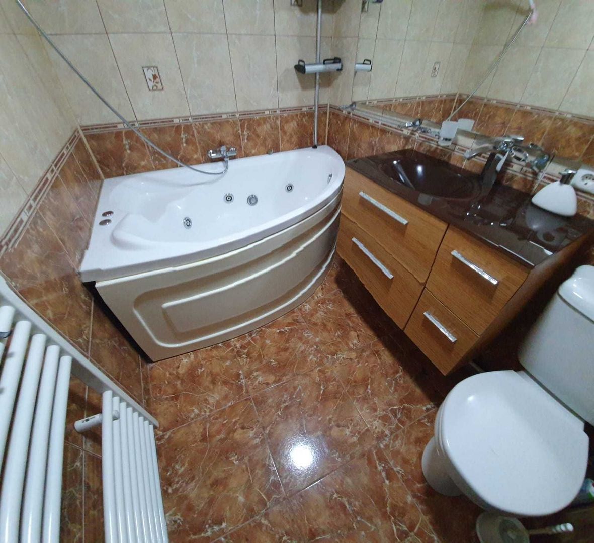 Inchirez apartament 13 septembrie de 2 camere transformat in 3 camere - Poză 3