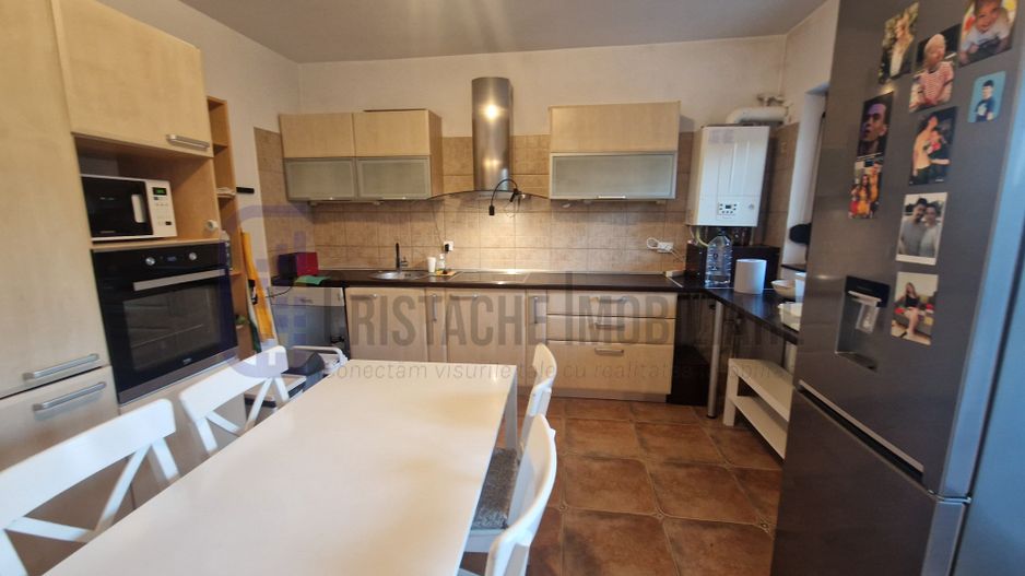 Vila individuala | 5 camere | Complex Madrid, Voluntari - Poză 2
