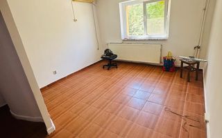 Garsoniera parter zona Blascovici, bloc izolat - Poză 1