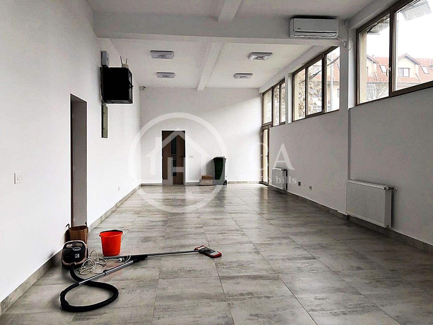 Spatiu comercial de inchiriat in zona Cantemir, Oradea - Poză 2