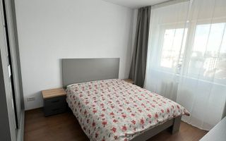 Vânzare, apartament 2 camere, zona Titan - Poză 5