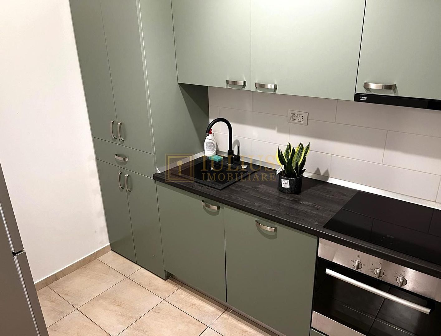 Ultra-central, 2 dormitoare, centrala proprie, langa UMFT. - Poză 11