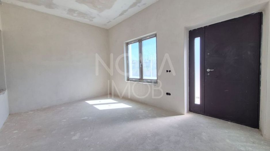 Casa generoasa cu 5 camere, 2 bai, dressing si parcare – Sura Mica - Poză 17