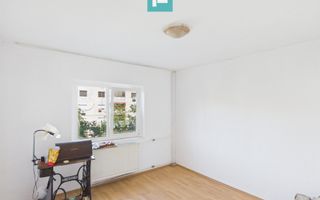 Apartament 3 camere, 64 mp, Str. Aluminei, Oradea - Poză 2