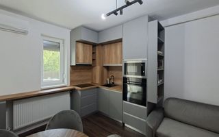 Studio modern bloc nou cu gradina proprie si loc de parcare - Poză 4