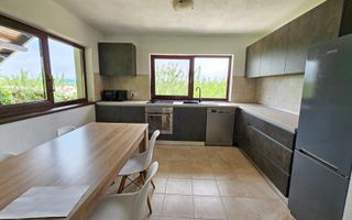 Vila noua-Sanpetru Dealul Lempes, zona verde si linistita - Poză 3