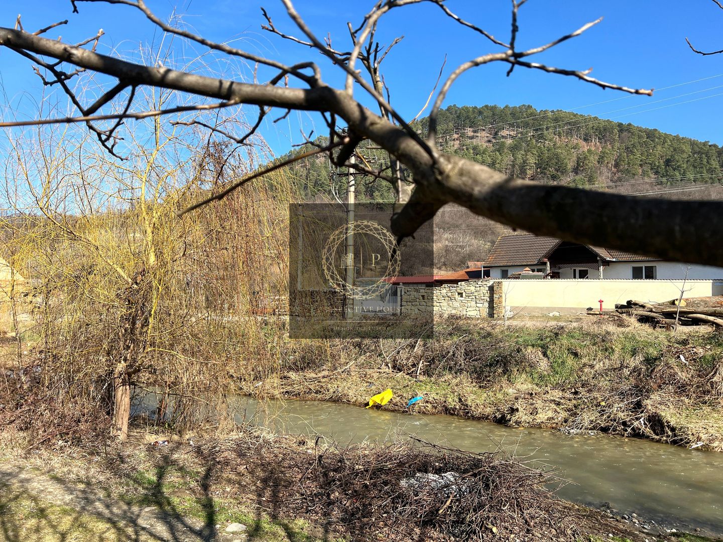 Casă pretabila 2 familii | 280 mp utili| 1350mp Teren | Garaj - Poză 45