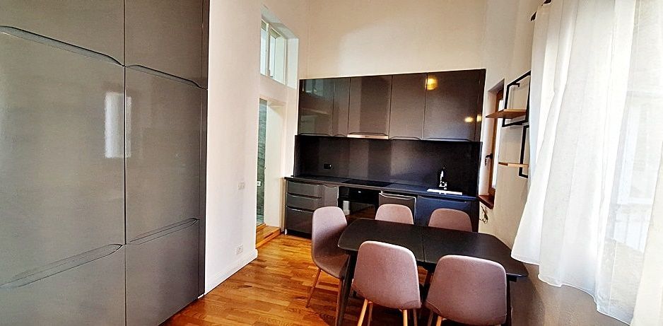 Centrul Vechi, apartament cu două camere mobilat și utilat, 650 Euro - Poză 2