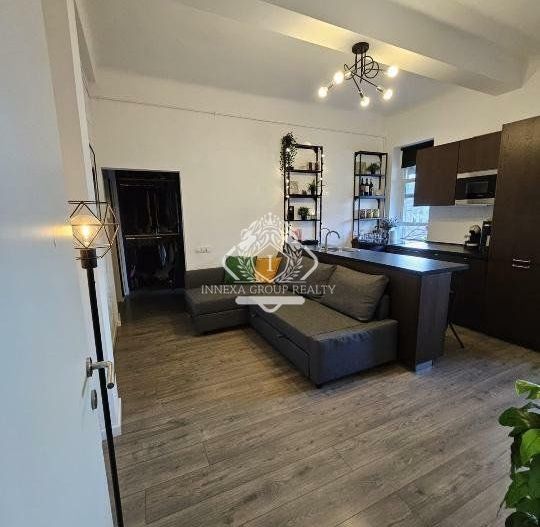 Piata Romana-Lahovari | Apartament 2 camere | Dressing - Poză 2