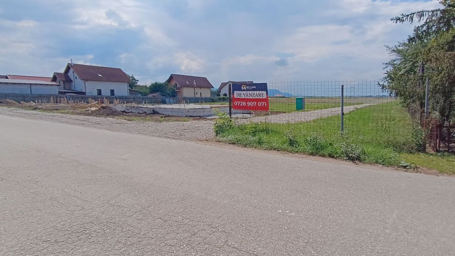 Teren  in Harman,Aleea 14 cu utilitati - Poză 3