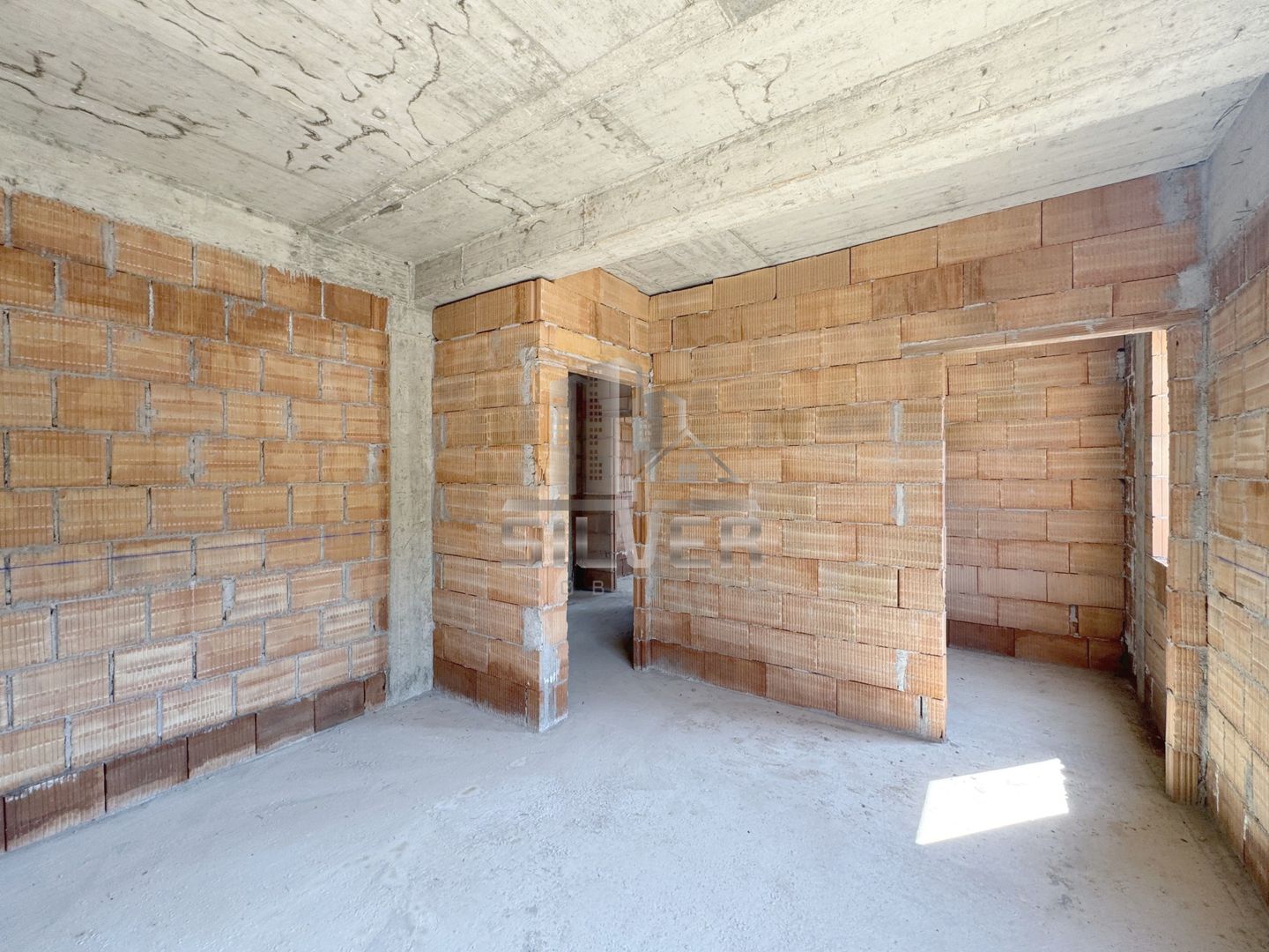 Casa individuala/teren 600mp/panouri fotovoltaice/pompe de caldura. - Poză 25