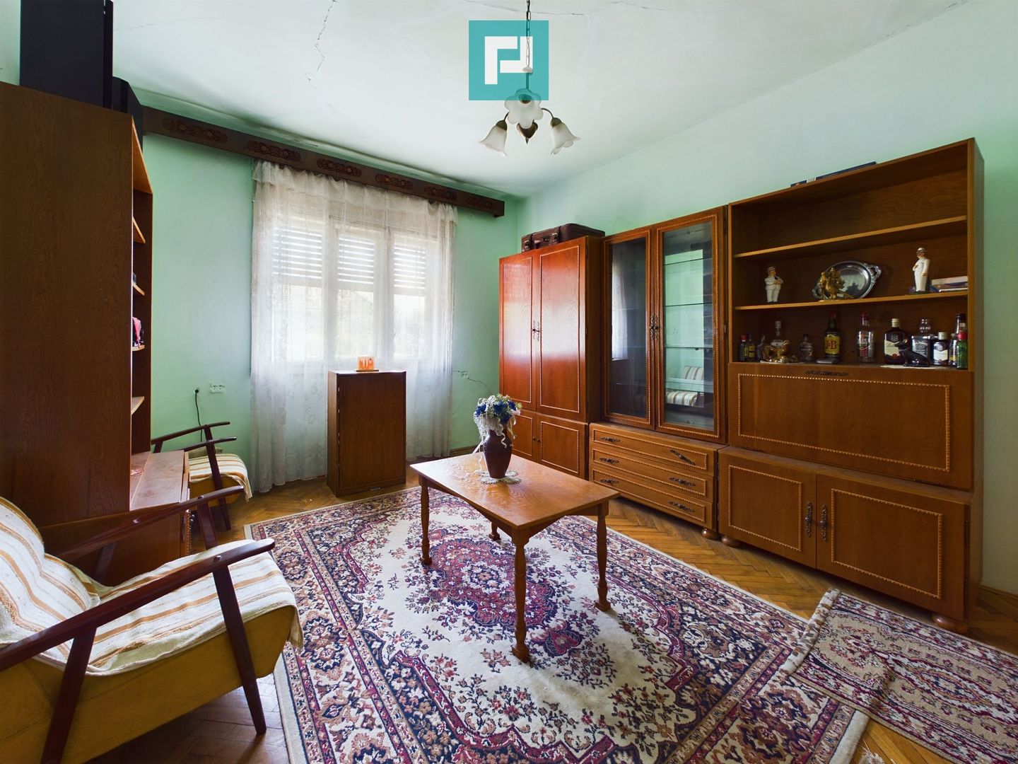 Casă pe strada Petru Rareș - Poză 7