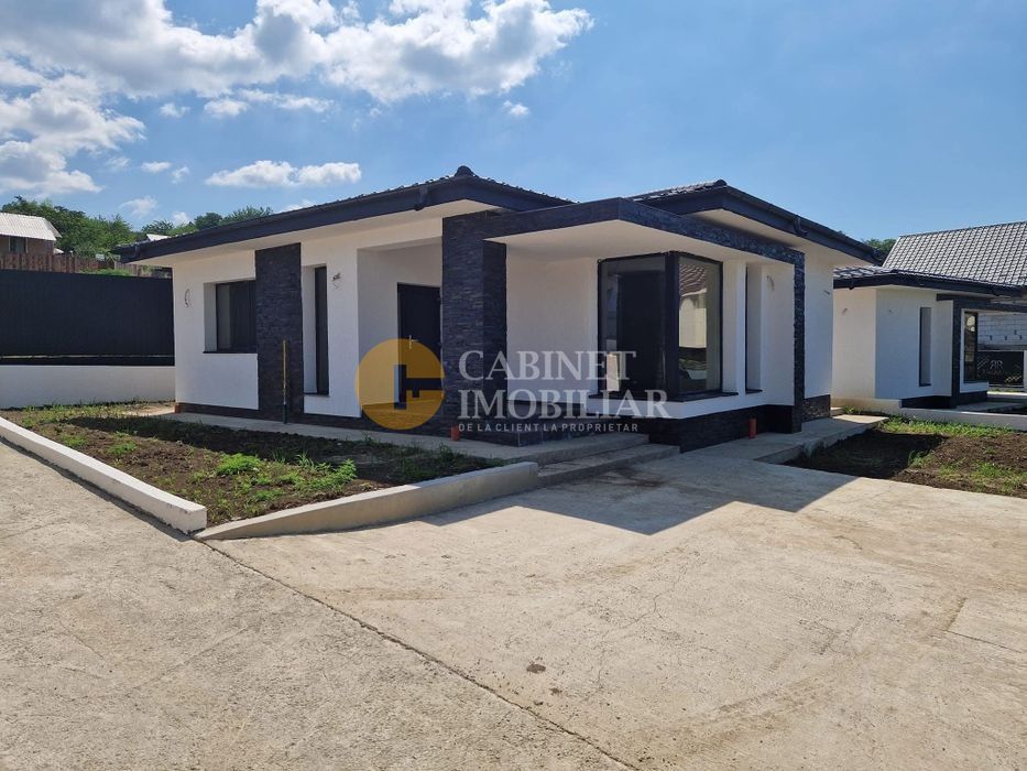Visan - Bucium Casa 3 camere INTABULATA - Placa de beton - La asfalt - Poză 1