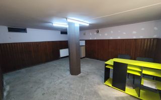 Spatiu comercial  de inchiriat Baicoi Central Liliesti! - Poză 4