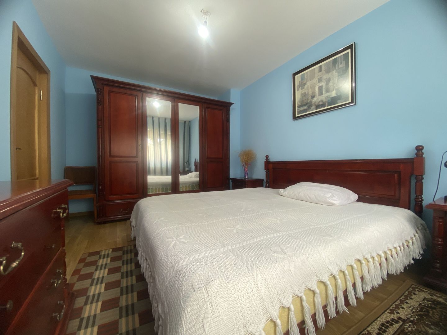 Oaza de liniste si verdeata! Vanzare casa cu 5 camere in Pucioasa - Poză 4
