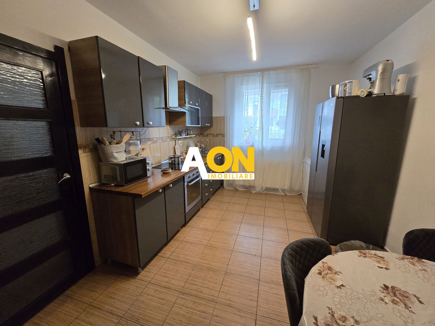 1/2 Duplex Zona Centru, 7 Camere, 310mp Teren - Poză 4