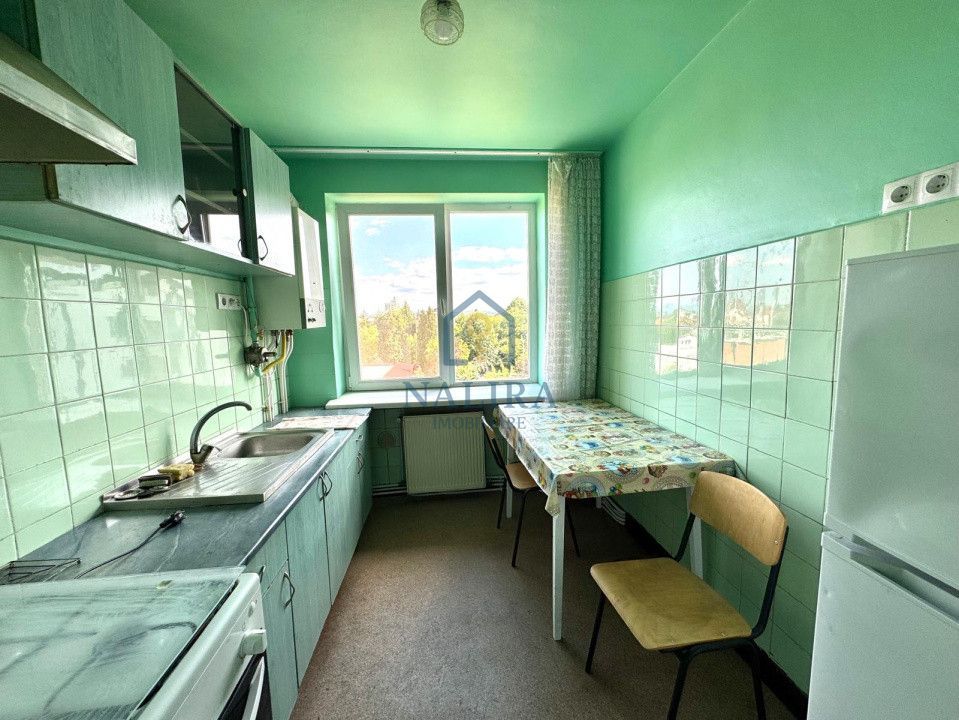 Apartament de vanzare 3 camere zona Iuliu Maniu - Poză 1