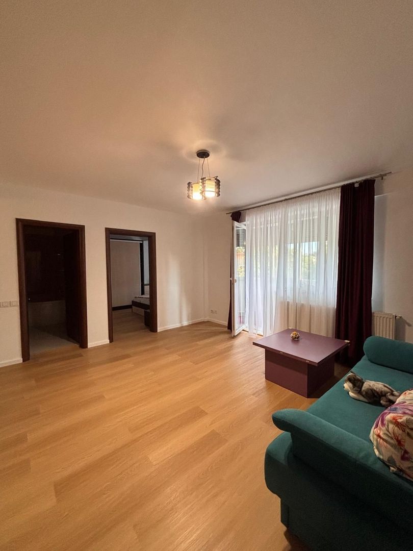 Apartament 2cam, decomandat, centrala proprie, parcare privata, metrou - Poză 1