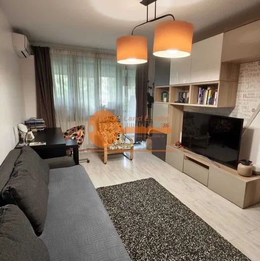 Apartament 3 camere Piata Gorjului - Poză 1