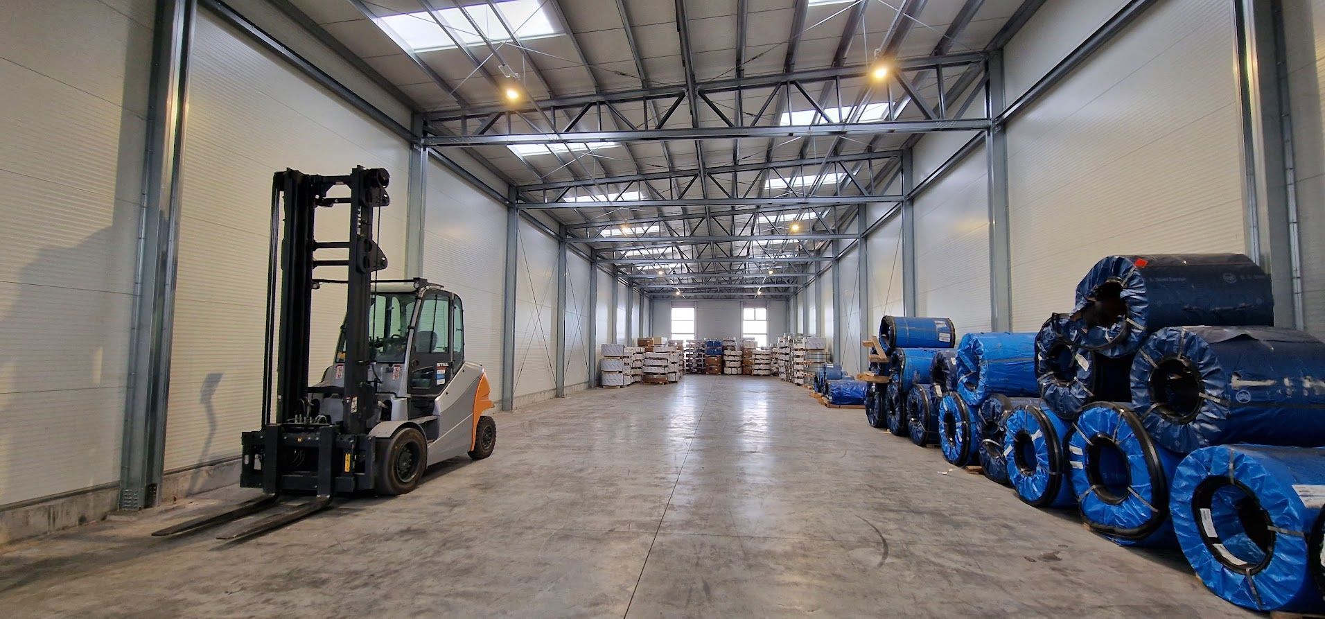 Hală industrială de închiriat – Parc Industrial Aeroport Oradea - Poză 1