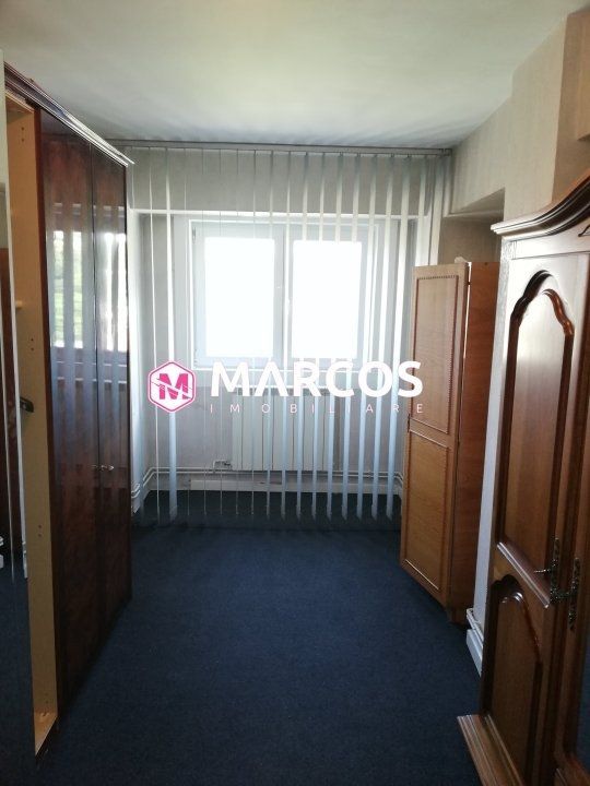 Apartamwnt 4 camere, et.8, Central, ID 491 - Poză 3